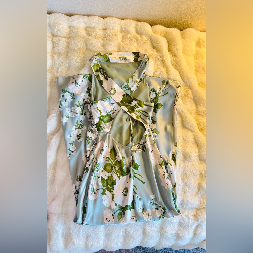 Reformation Anaiis Silk Dress In Tarragon, brand new, never worn, no flaws. - Picture 12 of 16